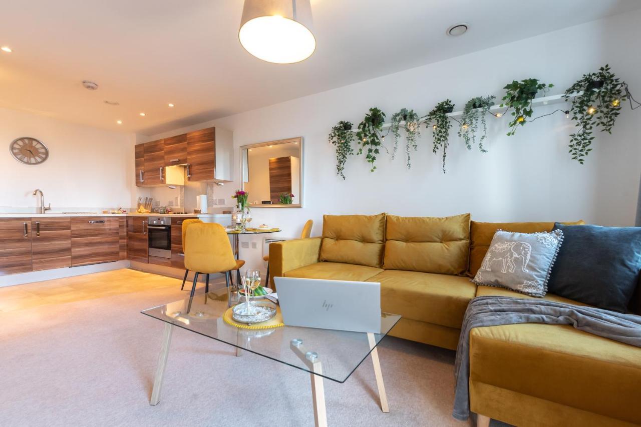 Amber Apartment Oasis - Your Gateway To Southampton'S Vibrant Heart, Port, Shopping Dış mekan fotoğraf