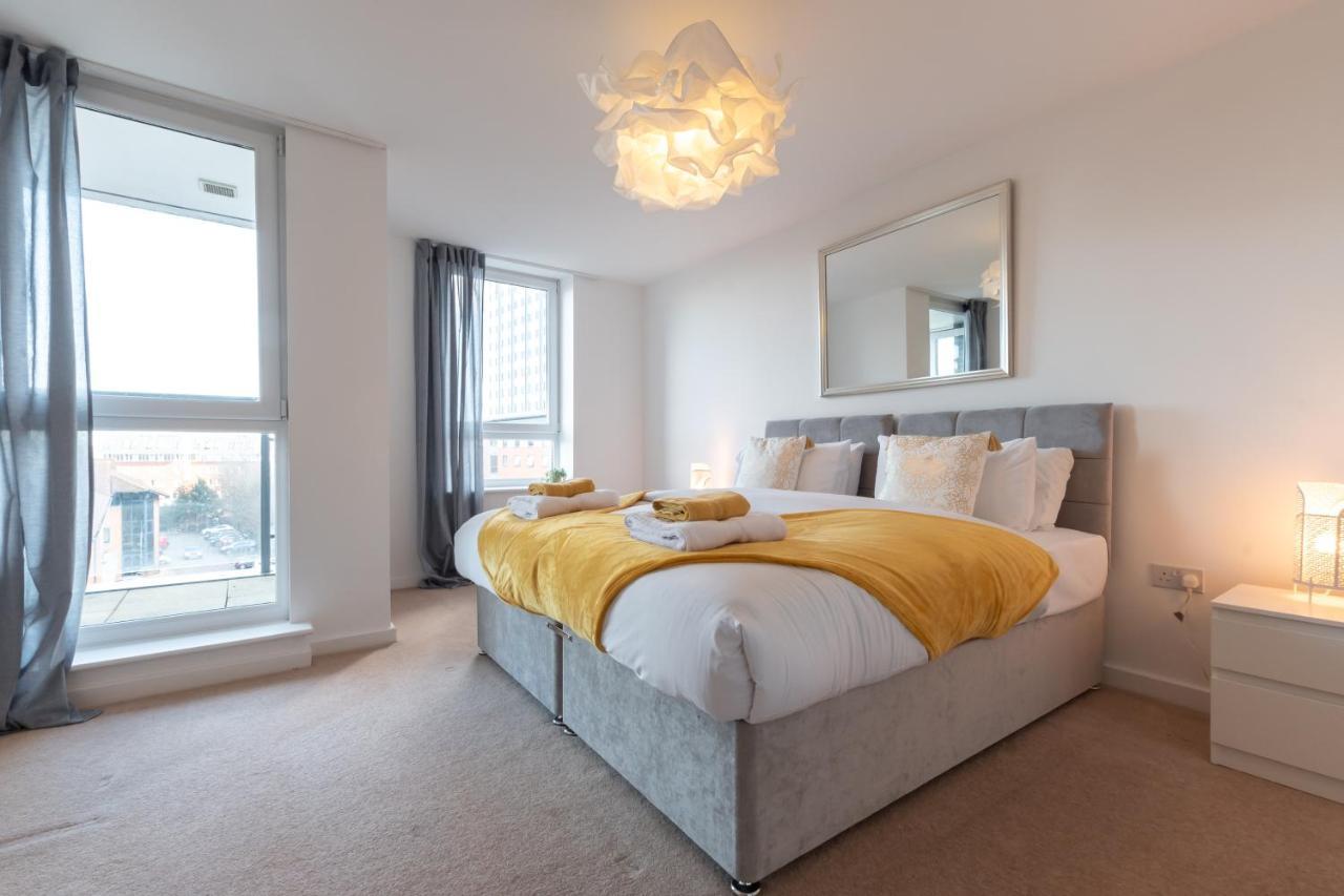 Amber Apartment Oasis - Your Gateway To Southampton'S Vibrant Heart, Port, Shopping Dış mekan fotoğraf